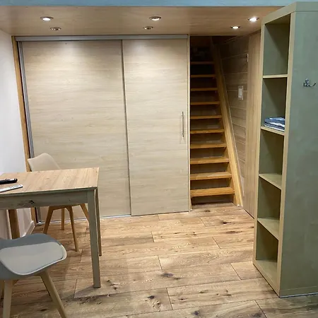 Quarto em Acomodações Particulares Z Antresola