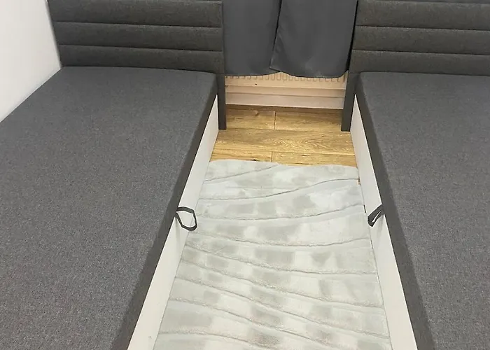 Séjour chez l'habitant Z Antresola *